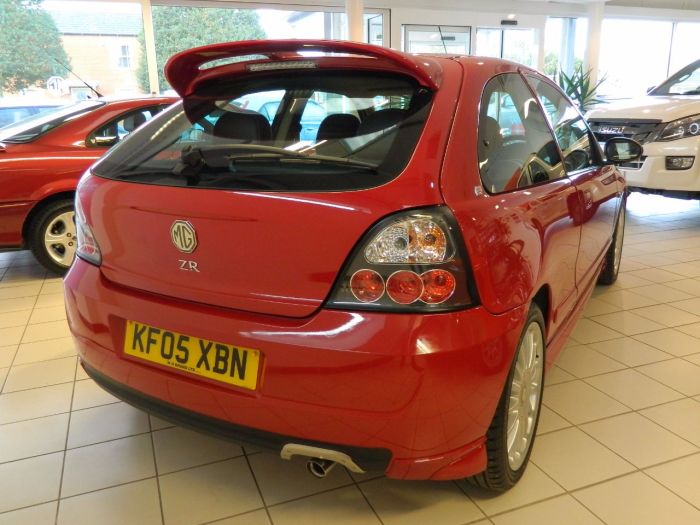 MG ZR 1.4 105 Trophy SE 3dr Hatchback Petrol Red