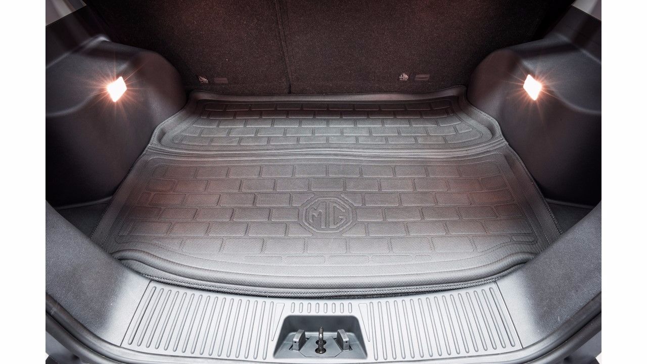 MG GS FABRIC BOOT MAT