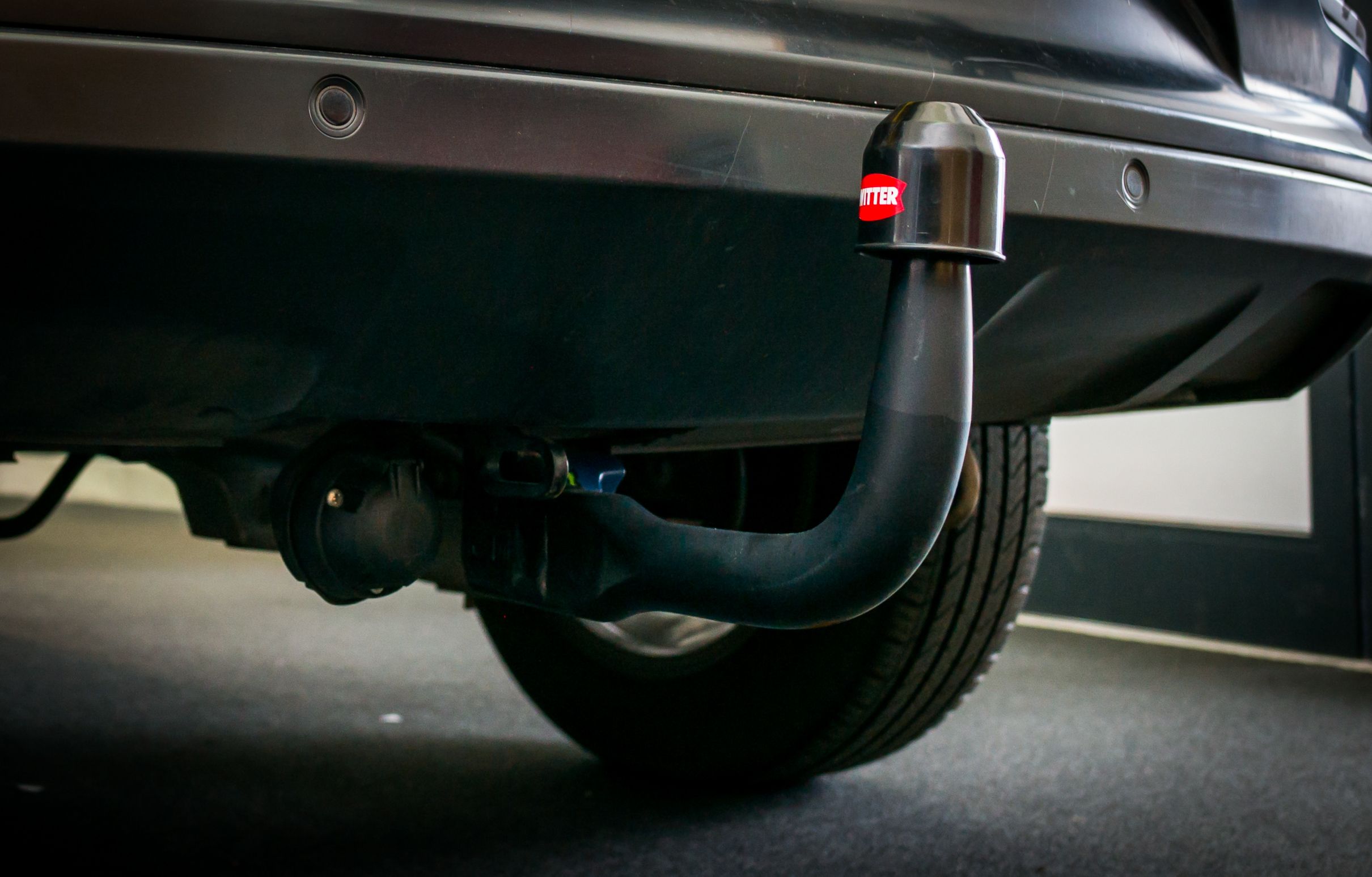 MG GS TOW BAR & 13 PIN ELECTRICS
