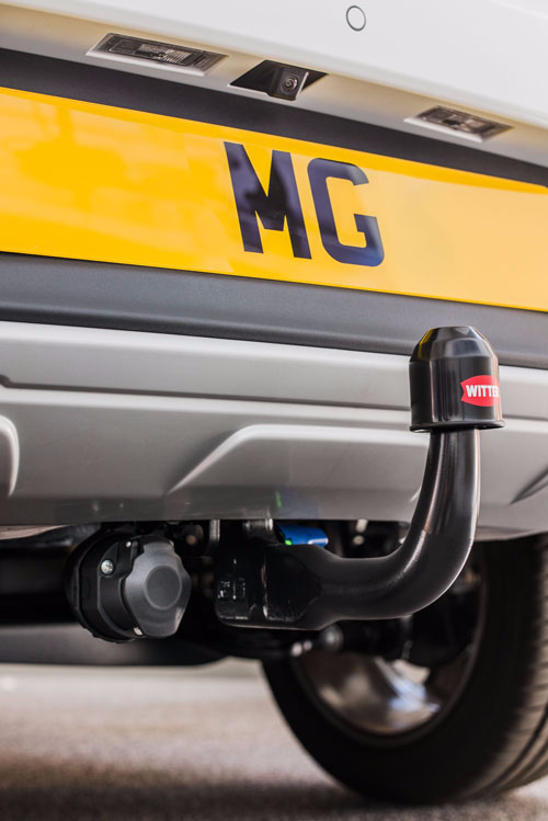 MG ZS TOW BAR & 13 PIN ELECTRICS