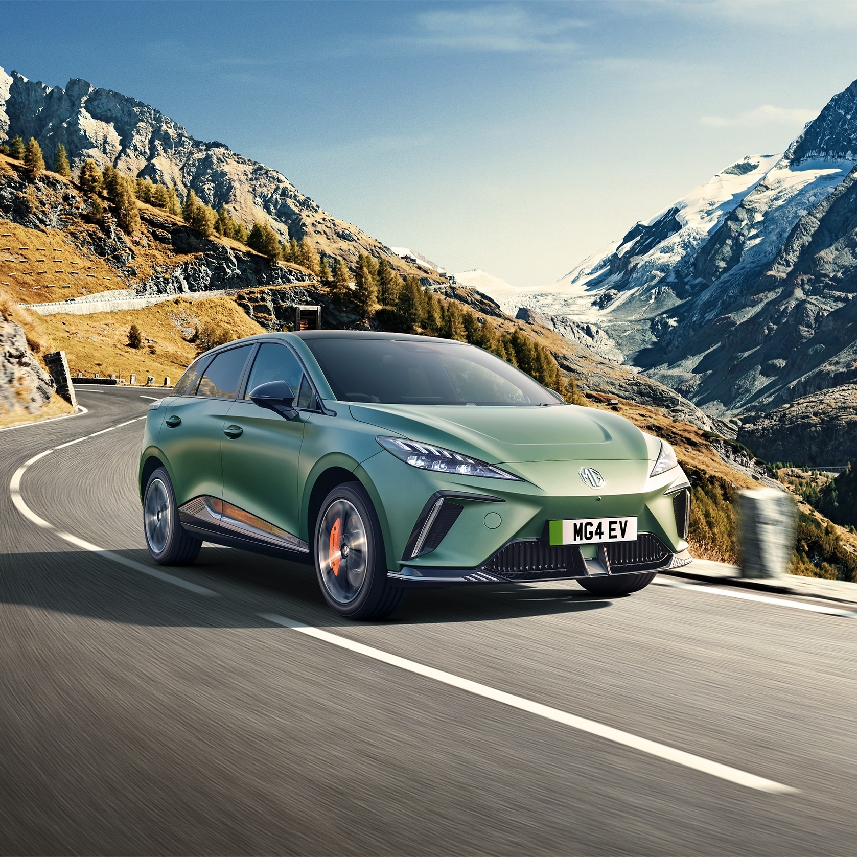 MG4 EV XPOWER receives The Sun Hot Hatch of the Year Award