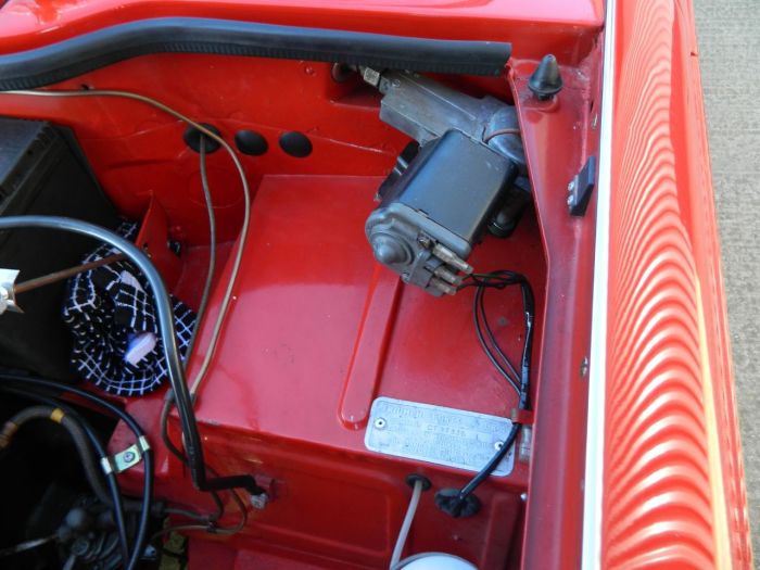 Triumph TR4 2.1 Convertible Petrol Red
