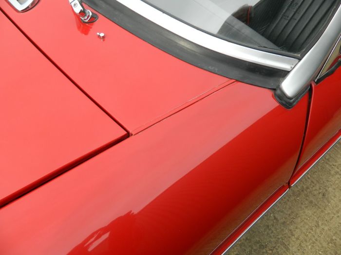 MG MGB 1.8 ROADSTER Sports Petrol Tartan Red