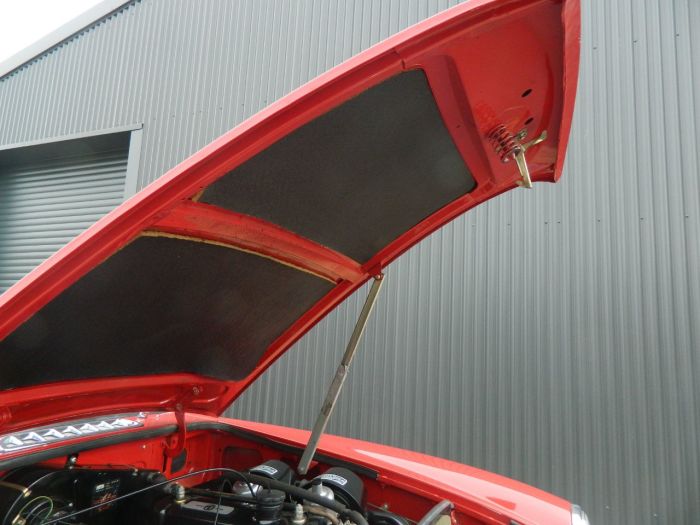 MG MGB 1.8 ROADSTER Sports Petrol Tartan Red