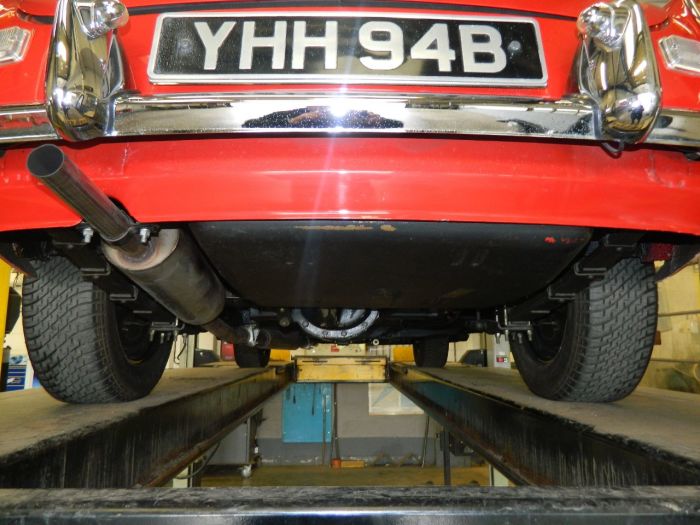MG MGB 1.8 ROADSTER Sports Petrol Tartan Red