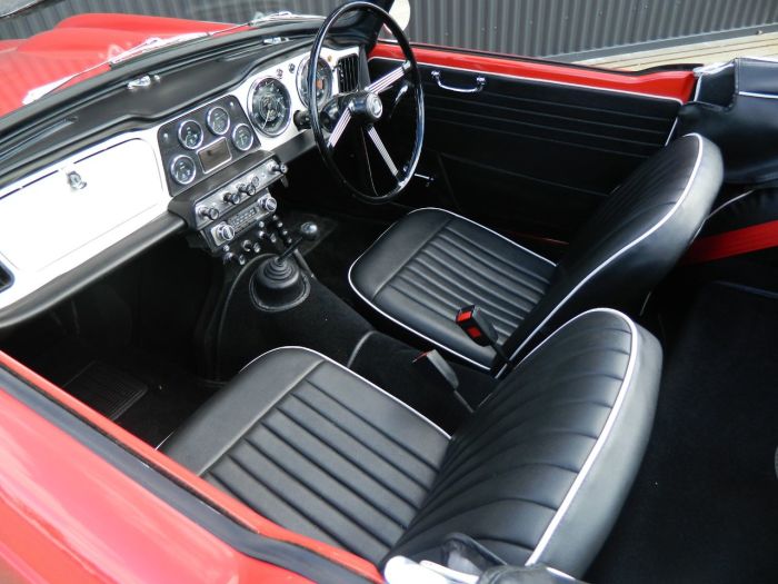 Triumph TR4 2.1 Convertible Petrol Red