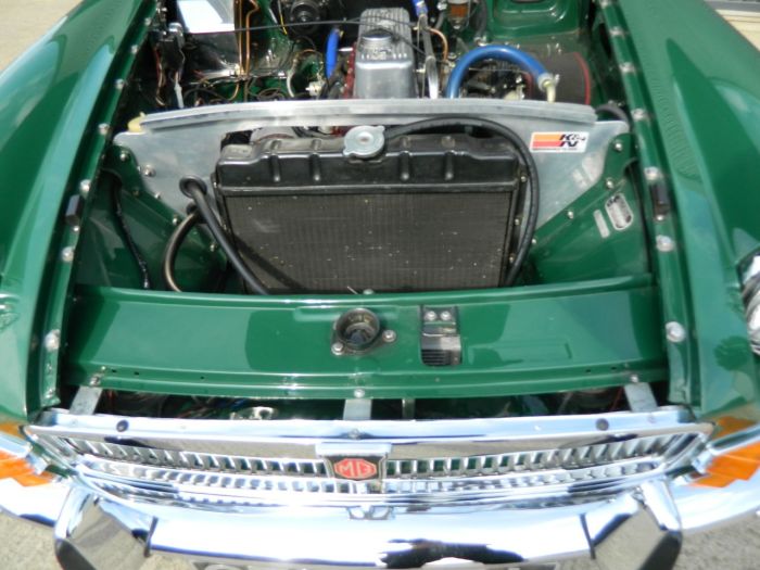 MG MGB 1.8 ROADSTER Sports Petrol British Racing Green
