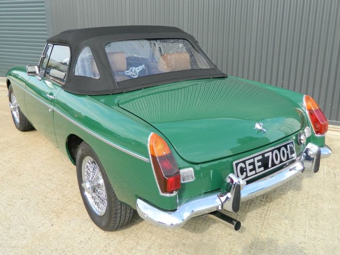 MG MGB 1.8 ROADSTER Sports Petrol British Racing Green