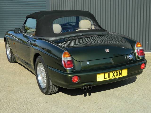 1994 MG RV8 4.0