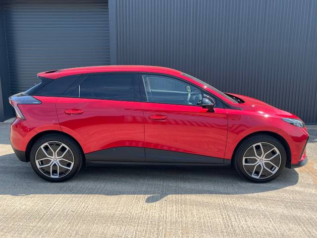 2025 MG Motor UK Mg4 0.0 Trophy EV Long Range 64kWh