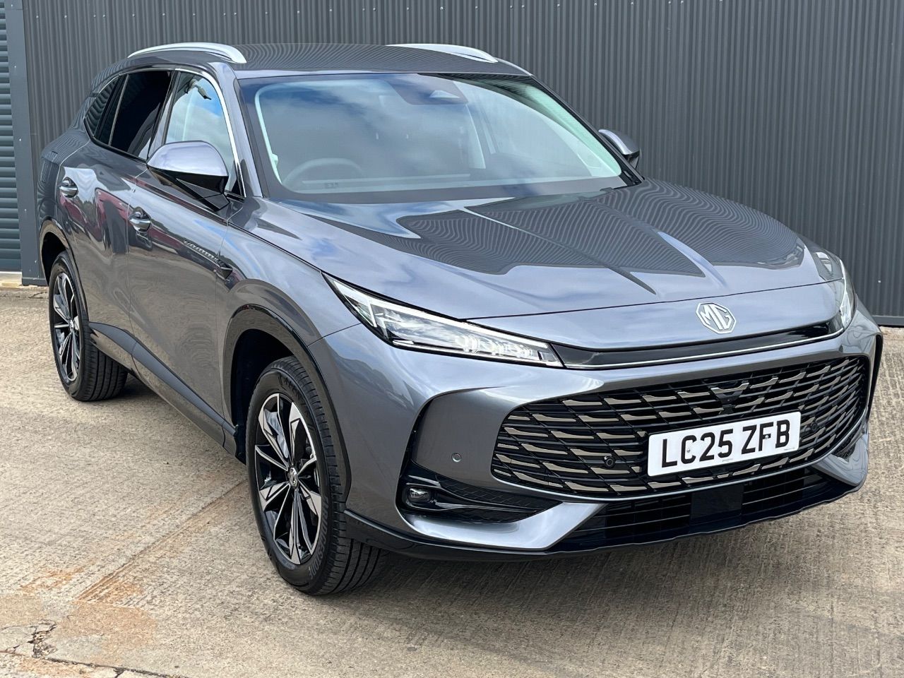 2025 MG Motor UK HS