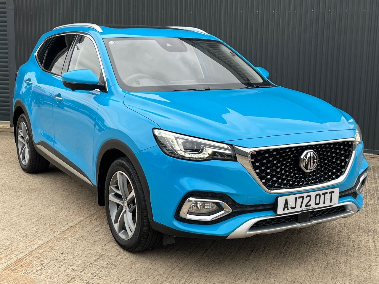 2022 MG Motor UK HS