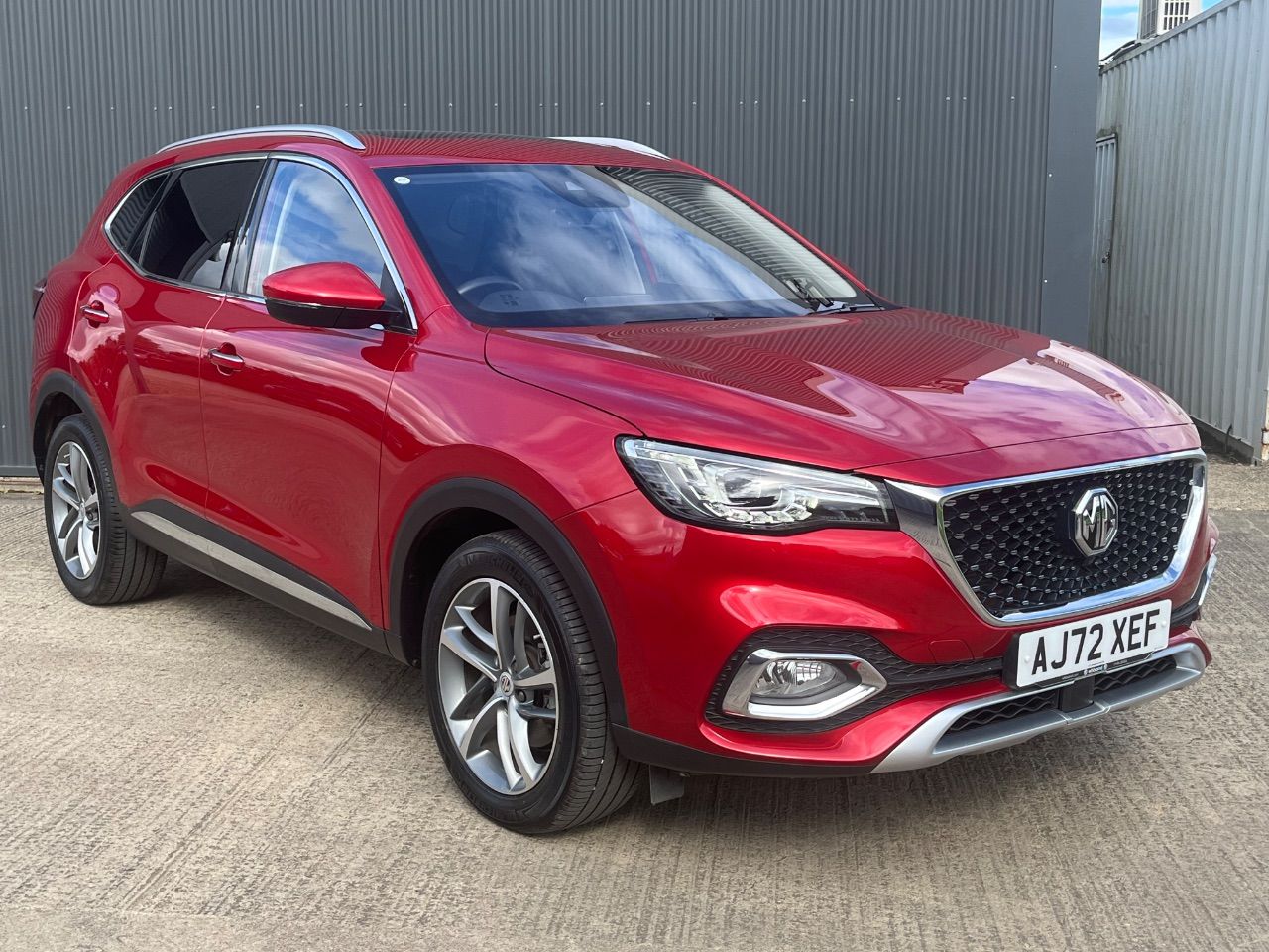 2023 MG Motor UK HS