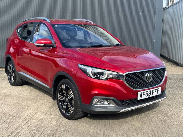 MG Motor UK ZS 1.5 VTi-TECH Exclusive 5dr Hatchback Petrol Dynamic Red
