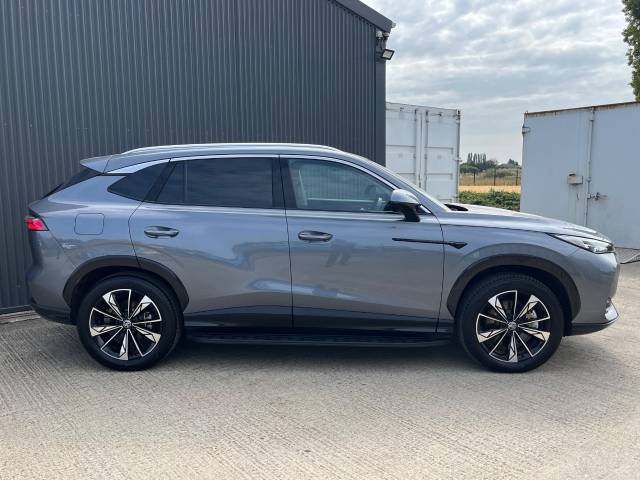 2025 MG Motor UK HS 1.5 PHEV Trophy Auto