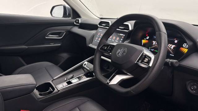 2025 MG Motor UK ZS 1.5 Hybrid+ Trophy