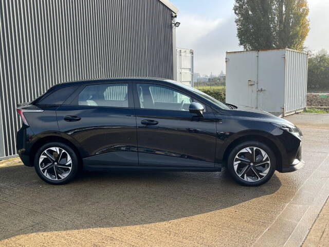 2025 MG Motor UK Mg4 0.0 150kW SE EV Long Range 64kWh 5dr Auto