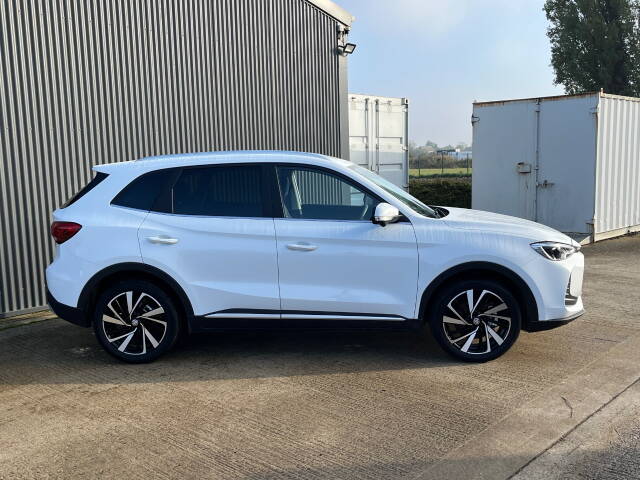 2025 MG Motor UK ZS 1.5 Hybrid+ Trophy Auto