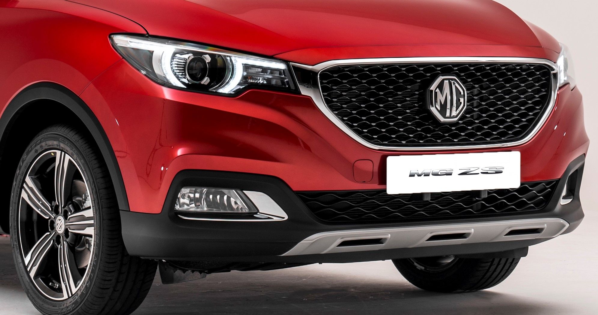 MG ZS FRONT PARKING SENSORS