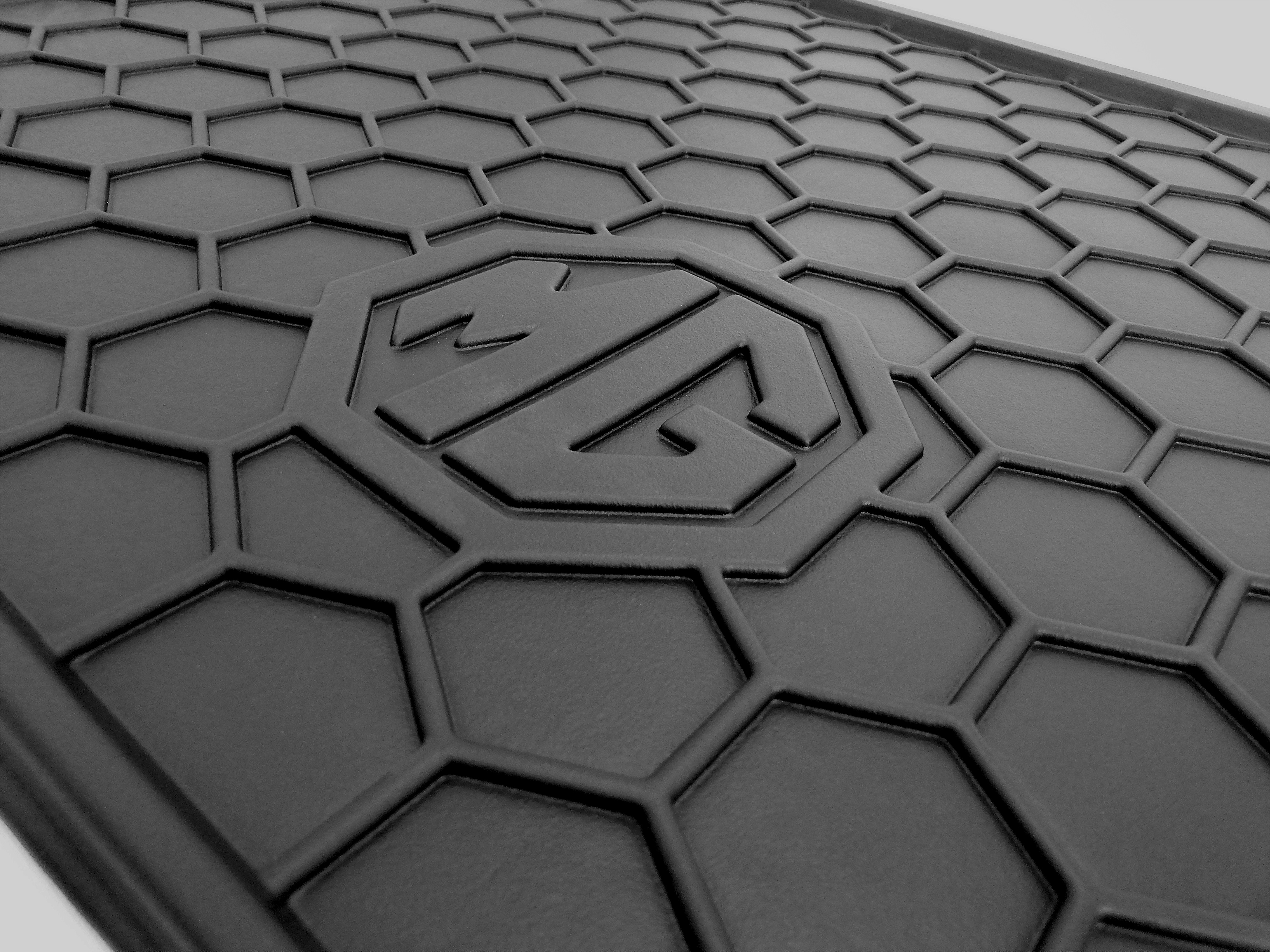 MG HS PLUG-IN RUBBER LOADSPACE MAT