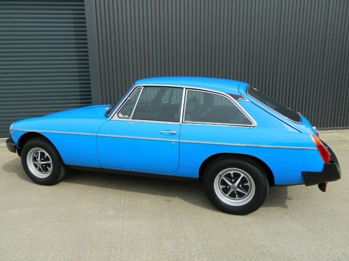 MG MGB 1.8 GT Coupe Petrol Pageant Blue