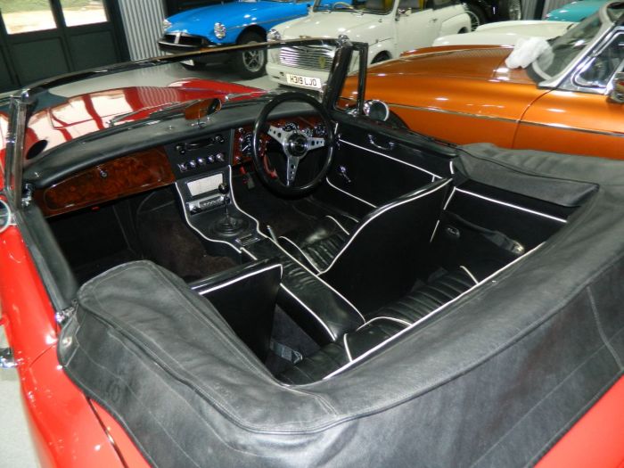 Austin Healey 2.9 3000 MKIII Sports Petrol Colorado Red Over Old English White